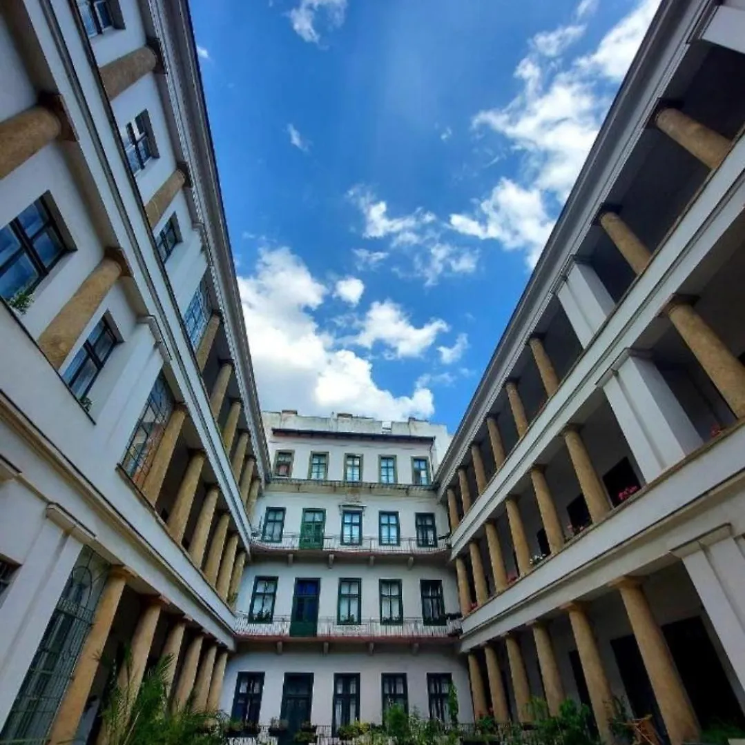 Home City Center Terrace Apartment Βουδαπέστη 0*,