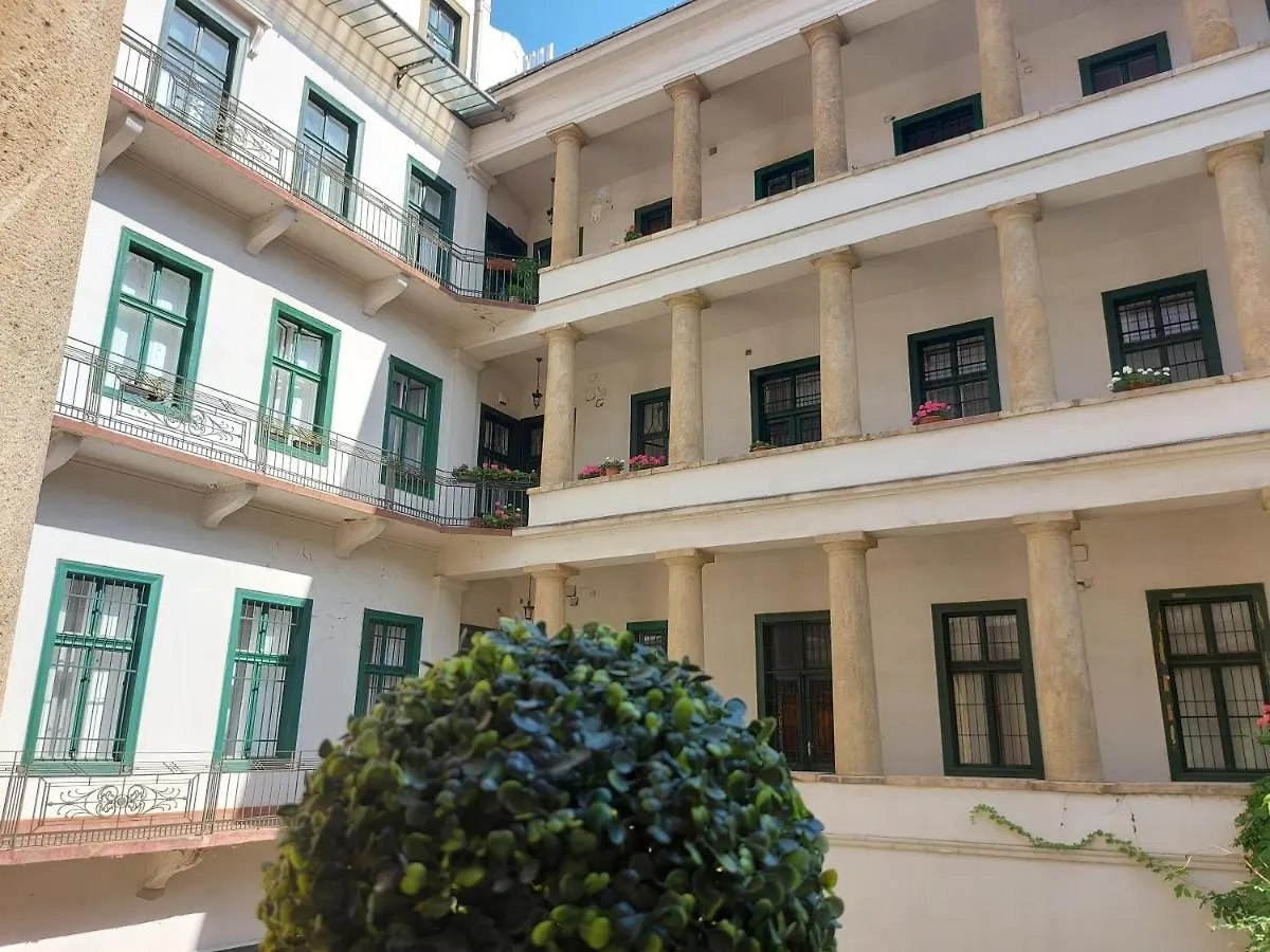 Home City Center Terrace Apartment Budapest