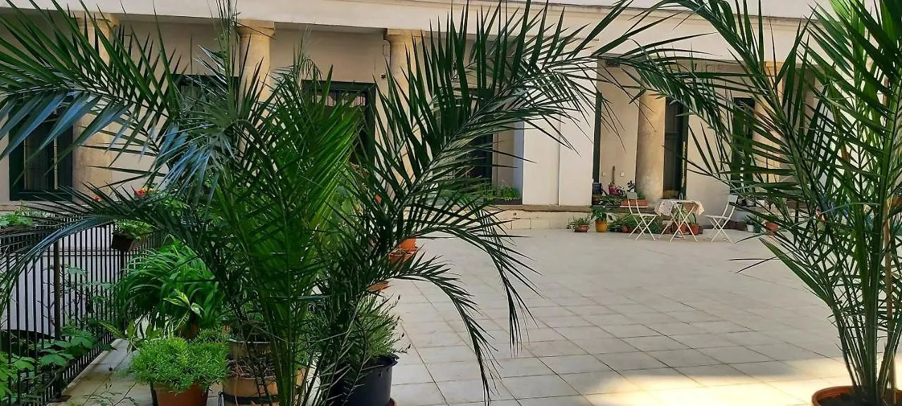 Home City Center Terrace Apartment Budapest