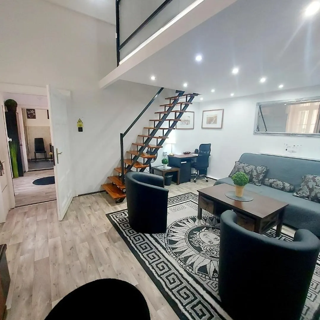 Home City Center Terrace Apartment Budapest Hungary
